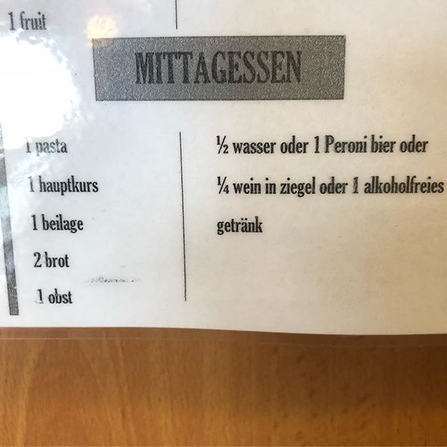 Zum Hauptkurs einen leckeren Wein im Ziegel?